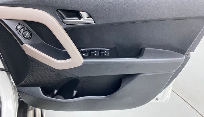 2017 Hyundai Creta SX PLUS AT 1.6 PETROL, Petrol, Automatic, 82,225 km, Driver Side Door Panels Control