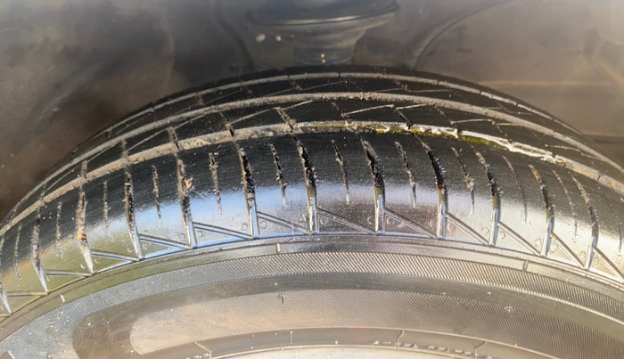 2024 Maruti S PRESSO VXI, Petrol, Manual, 6,188 km, Right Front Tyre Tread