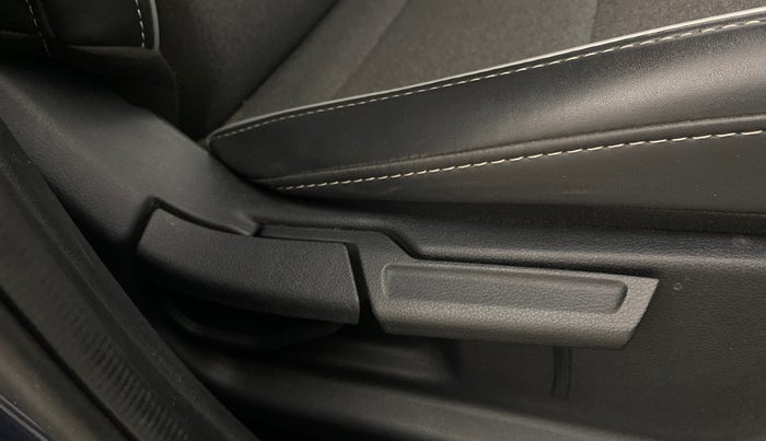 2024 Hyundai EXTER SX(O) CONNECT 1.2 AMT, Petrol, Automatic, 15,433 km, Driver Side Adjustment Panel