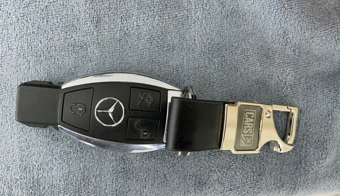 2017 Mercedes Benz CLA Class CLA 200 CDI SPORT, Diesel, Automatic, 44,852 km, Key Close Up