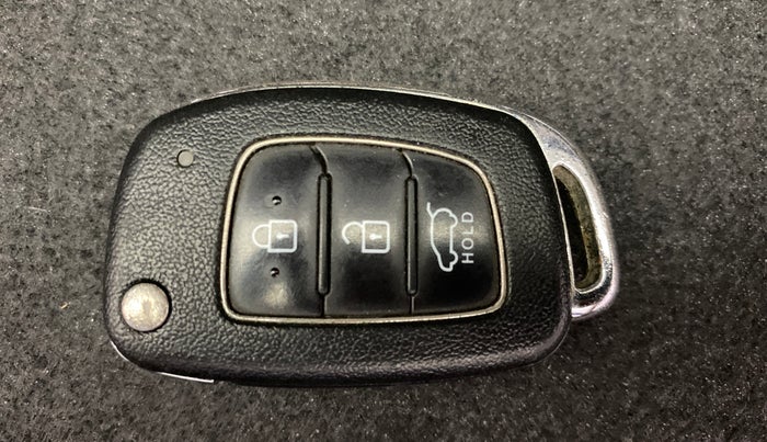 2015 Hyundai i20 Active 1.2 S, Petrol, Manual, 34,618 km, Key Close Up