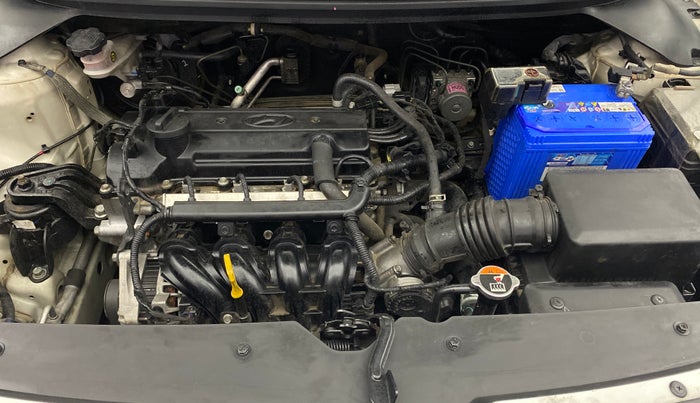 2015 Hyundai i20 Active 1.2 S, Petrol, Manual, 34,618 km, Engine View