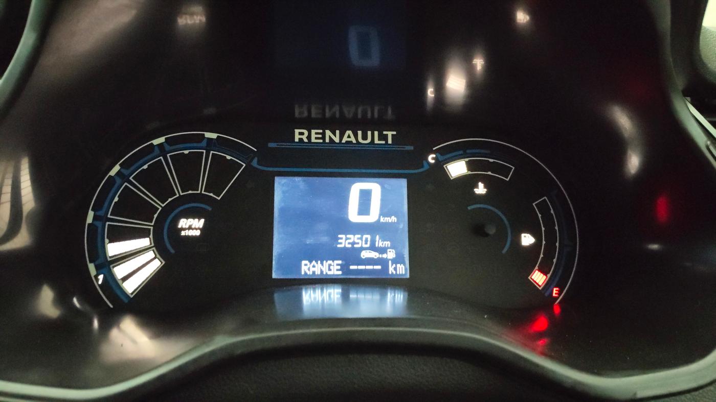 2022 Renault TRIBER RXT, Petrol, Manual, 32,493 km, Odometer Image