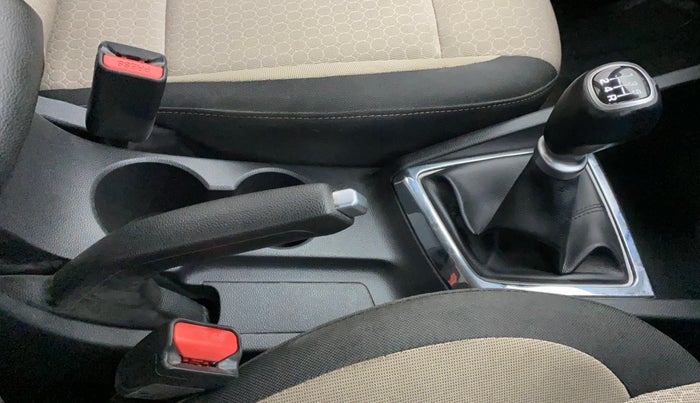 2015 Hyundai Elite i20 ASTA 1.2, Petrol, Manual, 43,371 km, Gear Lever