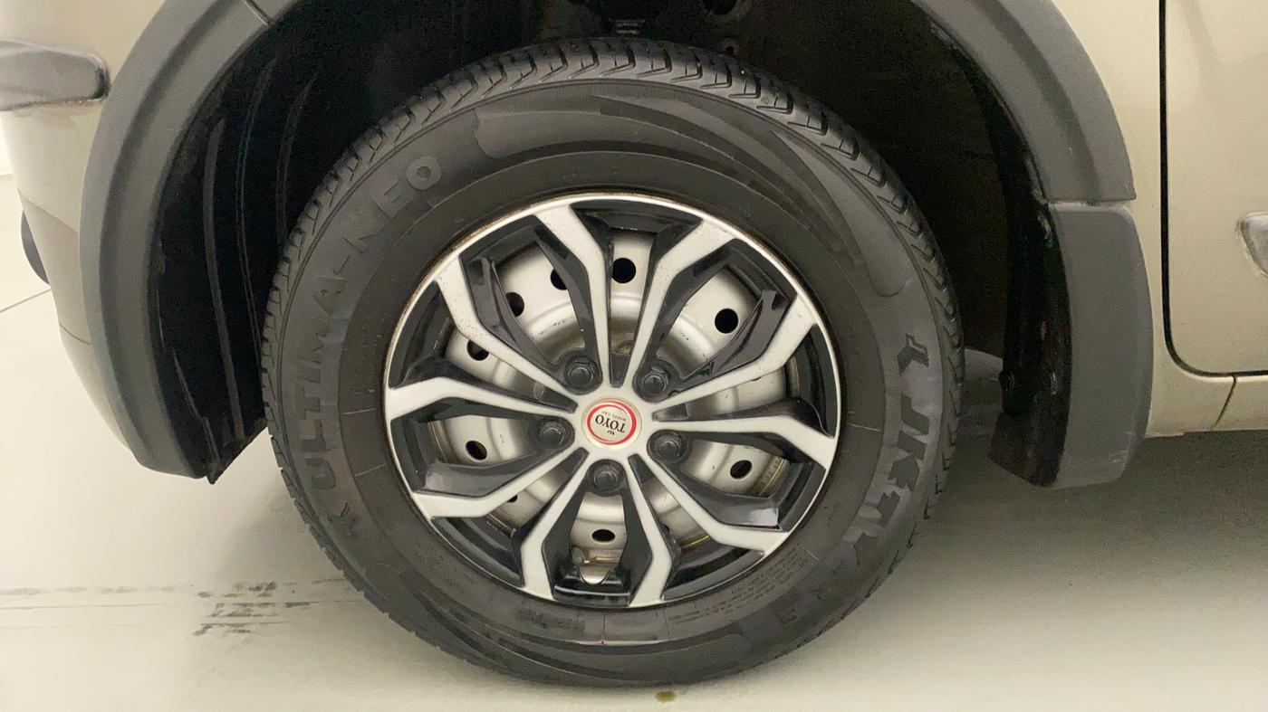 2022 Maruti New Wagon-R LXI CNG 1.0, CNG, Manual, 33,292 km, Left Front Wheel