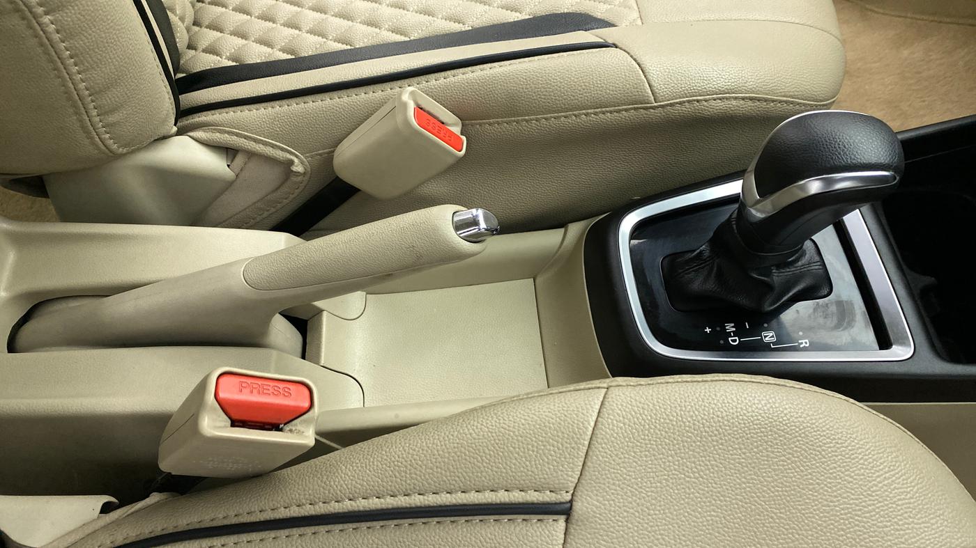 2017 Maruti Dzire ZXI PLUS AMT, Petrol, Automatic, 21,679 km, Gear Lever