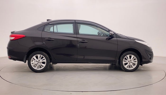 2020 Toyota YARIS G MT, Petrol, Manual, 44,145 km, Right Side View