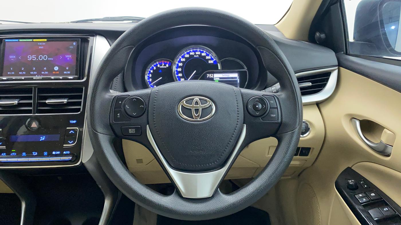 2020 Toyota YARIS G MT, Petrol, Manual, 44,145 km, Steering Wheel Close Up