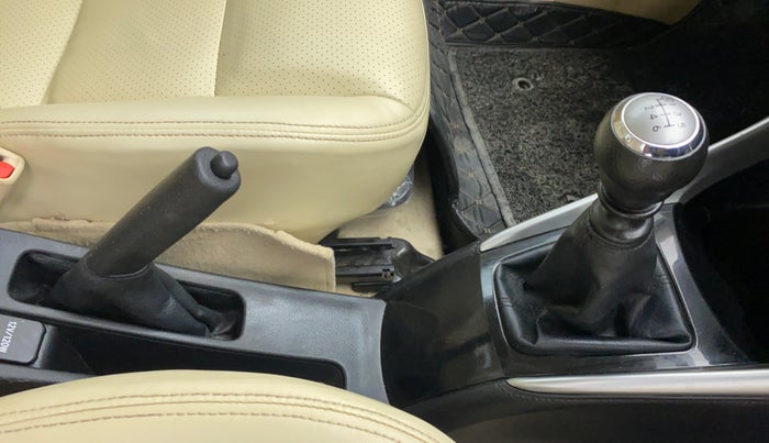 2020 Toyota YARIS G MT, Petrol, Manual, 44,145 km, Gear Lever