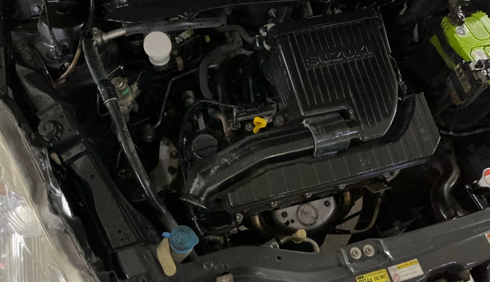 2015 Maruti Swift VXI, Petrol, Manual, 30,231 km, Engine View - Right