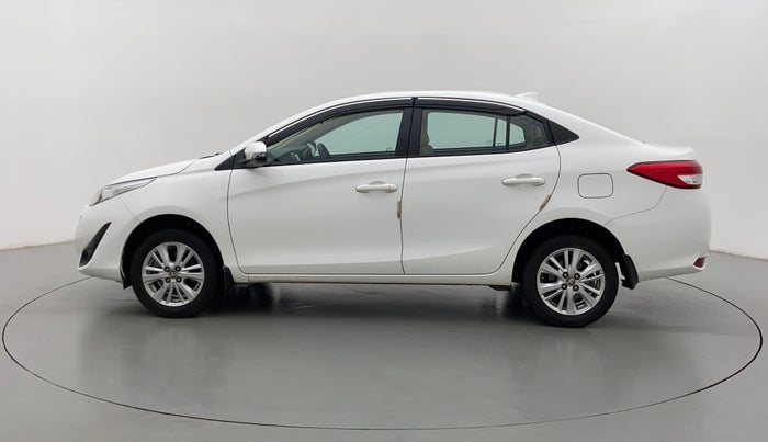 2018 Toyota YARIS V CVT, Petrol, Automatic, 18,392 km, Left Side