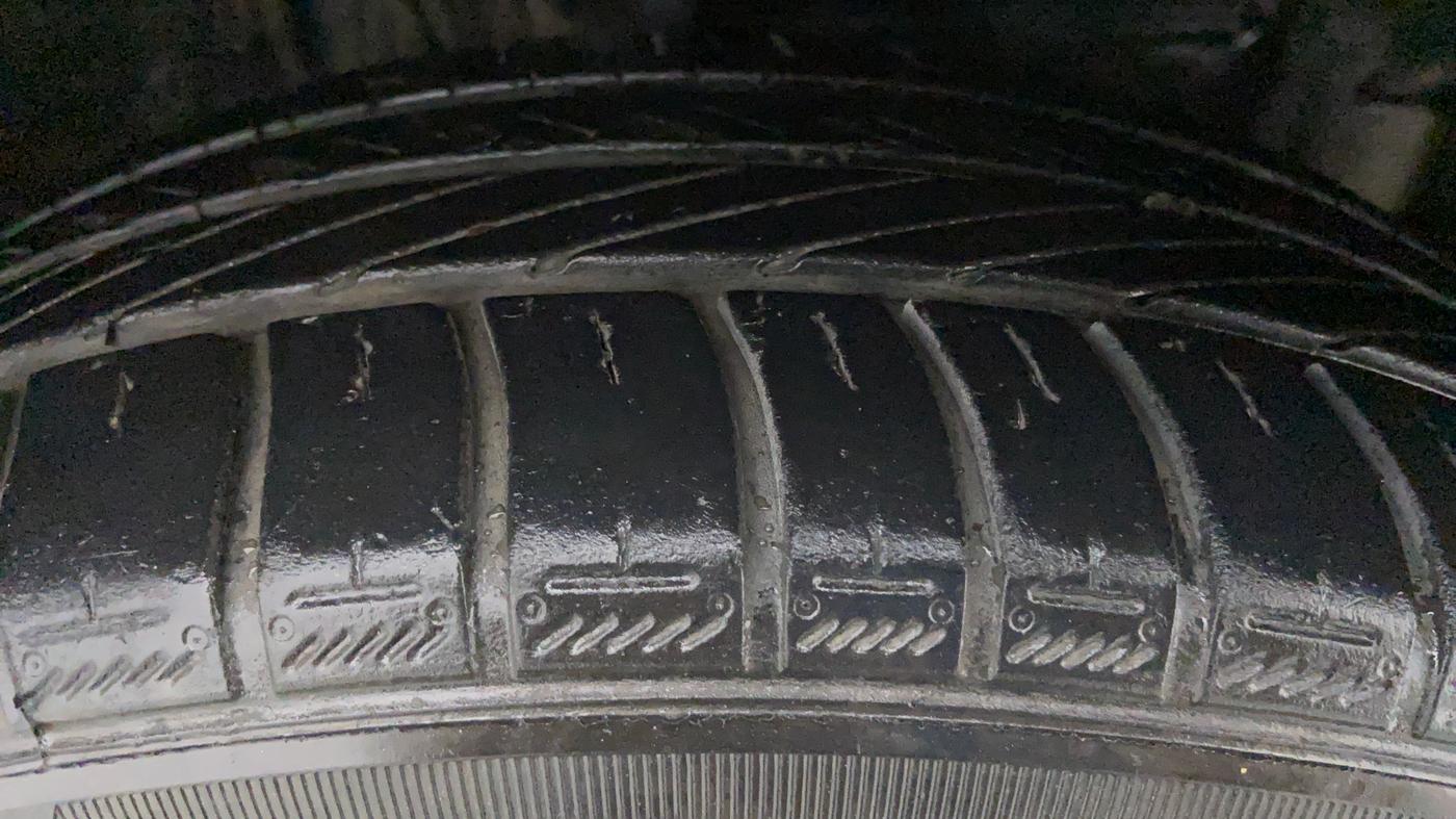 2018 Toyota YARIS V CVT, Petrol, Automatic, 18,392 km, Right Front Tyre Tread
