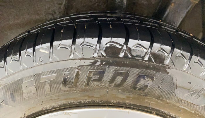 2021 Hyundai AURA S 1.2 CNG, CNG, Manual, 79,118 km, Left Rear Tyre Tread