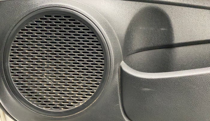 2017 Honda Brio VX AT, Petrol, Automatic, 39,220 km, Speaker