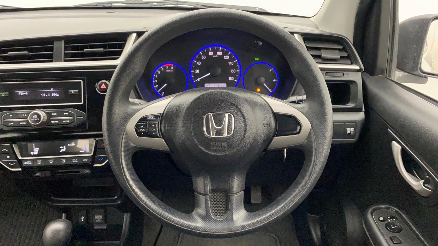 2017 Honda Brio VX AT, Petrol, Automatic, 39,220 km, Steering Wheel Close Up