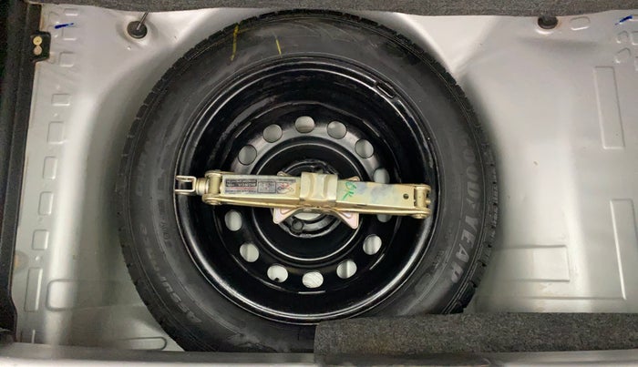 2017 Honda Brio VX AT, Petrol, Automatic, 39,220 km, Spare Tyre