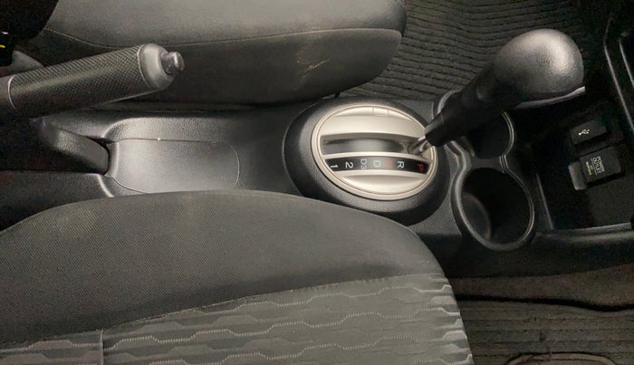 2017 Honda Brio VX AT, Petrol, Automatic, 39,220 km, Gear Lever