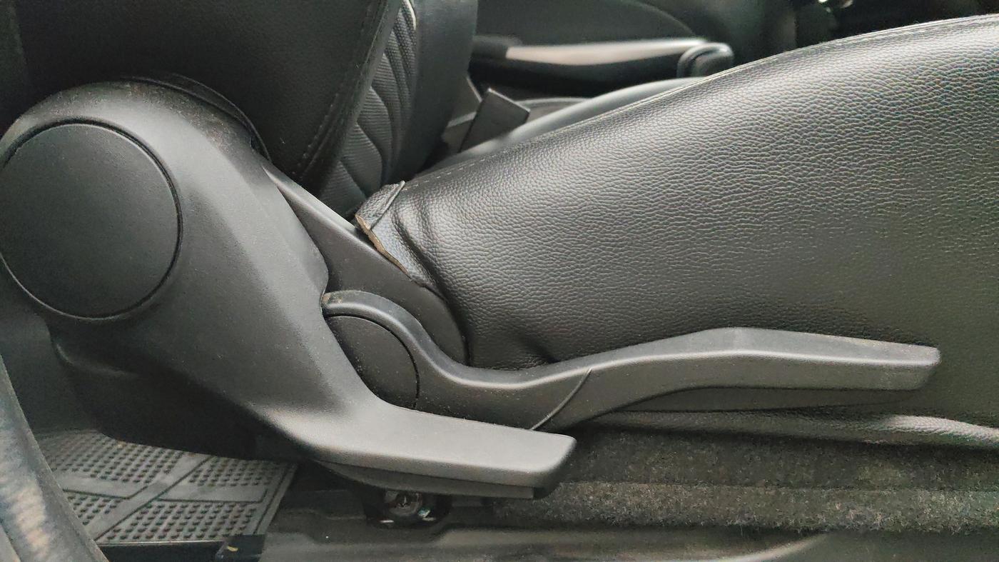 2021 Maruti Swift ZXI AMT, Petrol, Automatic, 46,920 km, Driver Side Adjustment Panel