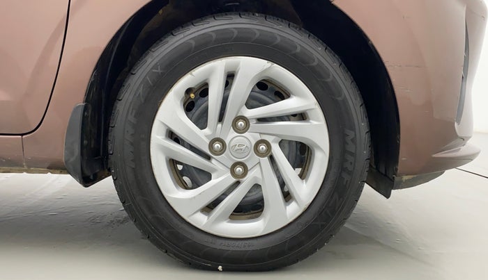 2020 Hyundai AURA S CNG, CNG, Manual, 63,431 km, Right Front Wheel