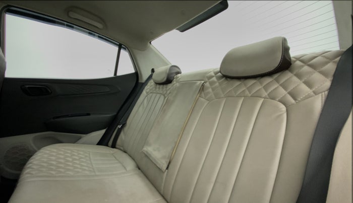 2020 Hyundai AURA S CNG, CNG, Manual, 63,431 km, Right Side Rear Door Cabin
