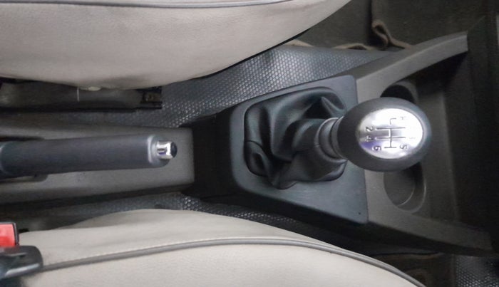 2015 Renault Lodgy 110 PS RXZ, Diesel, Manual, 89,791 km, Gear Lever