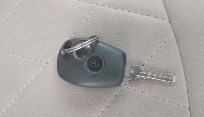 2015 Renault Lodgy 110 PS RXZ, Diesel, Manual, 89,791 km, Key Close Up