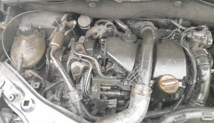 2015 Renault Lodgy 110 PS RXZ, Diesel, Manual, 89,791 km, Engine View - Right