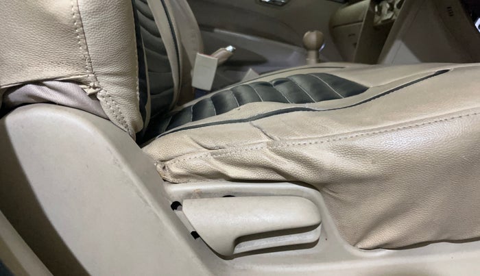 2015 Maruti Swift Dzire VXI, Petrol, Manual, 81,693 km, Driver Side Adjustment Panel