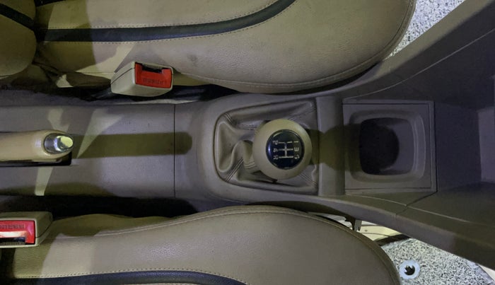 2015 Maruti Swift Dzire VXI, Petrol, Manual, 81,693 km, Gear Lever