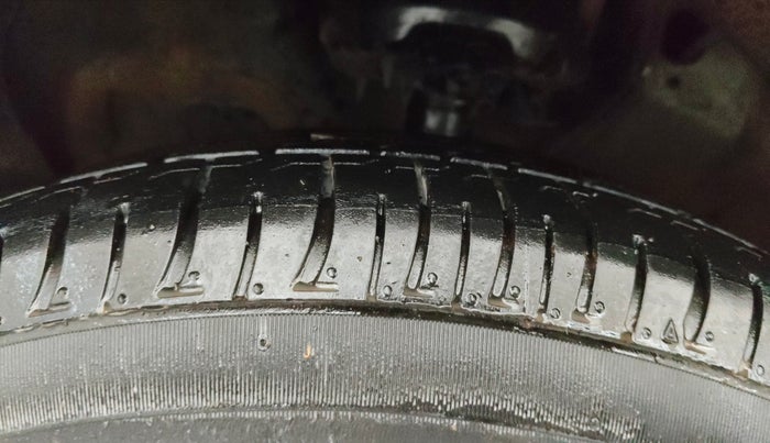 2022 KIA SELTOS HTK PLUS 1.5, Petrol, Manual, 71,793 km, Left Front Tyre Tread