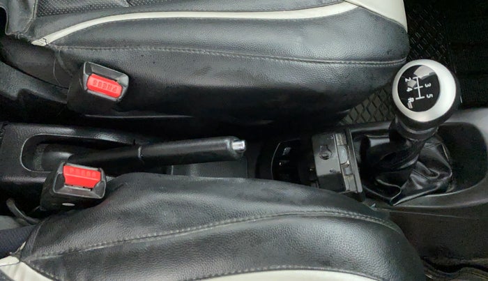 2013 Maruti Wagon R Stingray VXI, Petrol, Manual, 10,737 km, Gear Lever