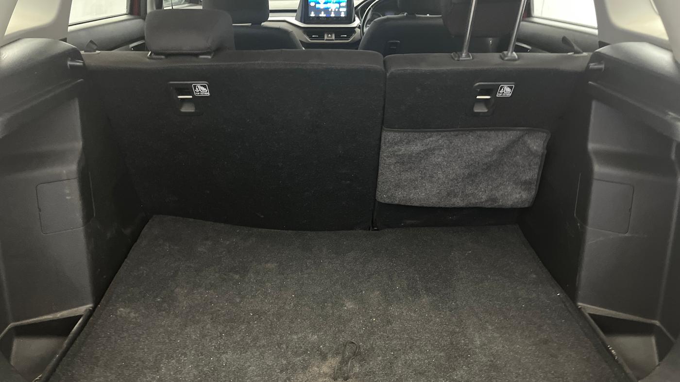2023 Maruti BREZZA ZXI + SMART HYBRID, Petrol, Manual, 37,195 km, Boot Inside