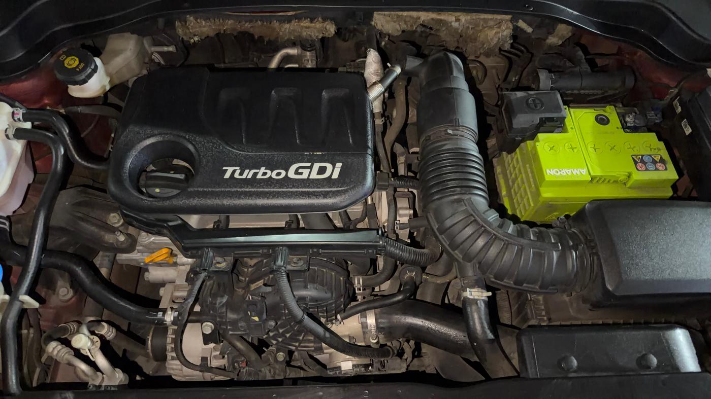 2021 KIA SONET HTX 1.0 IMT, Petrol, Manual, 1,15,380 km, Engine View