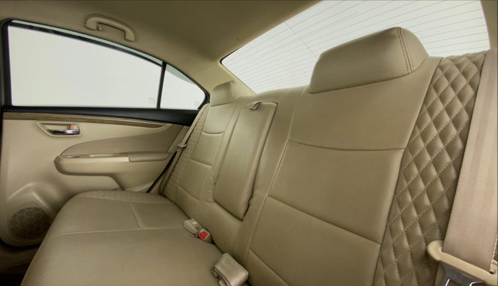 2018 Maruti Ciaz DELTA AT 1.5 SHVS PETROL, Petrol, Automatic, 59,456 km, Right Side Rear Door Cabin