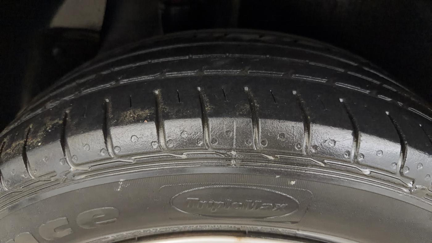 2018 Hyundai Creta E PLUS 1.6 PETROL, Petrol, Manual, 33,724 km, Right Rear Tyre Tread