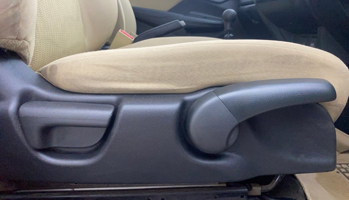 2015 Honda Jazz 1.2L I-VTEC V, Petrol, Manual, 85,813 km, Driver Side Adjustment Panel