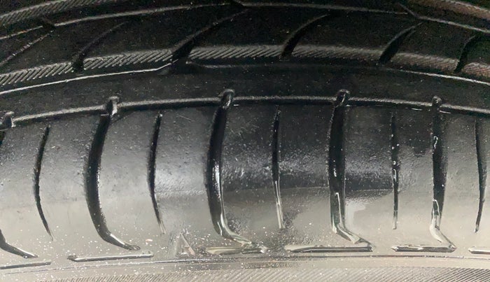 2015 Honda Jazz 1.2L I-VTEC V, Petrol, Manual, 85,813 km, Left Front Tyre Tread