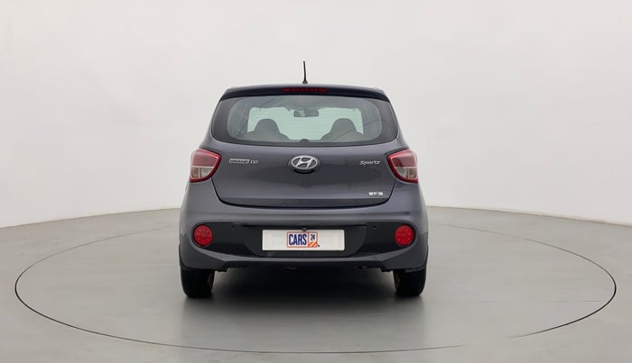 2017 Hyundai Grand i10 SPORTZ 1.2 KAPPA VTVT, Petrol, Manual, 36,234 km, Back/Rear