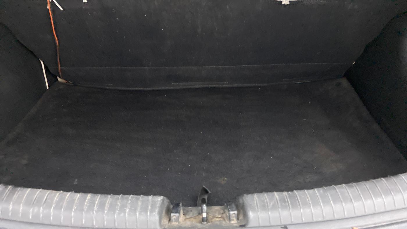 2017 Hyundai Grand i10 SPORTZ 1.2 KAPPA VTVT, Petrol, Manual, 36,234 km, Boot Inside