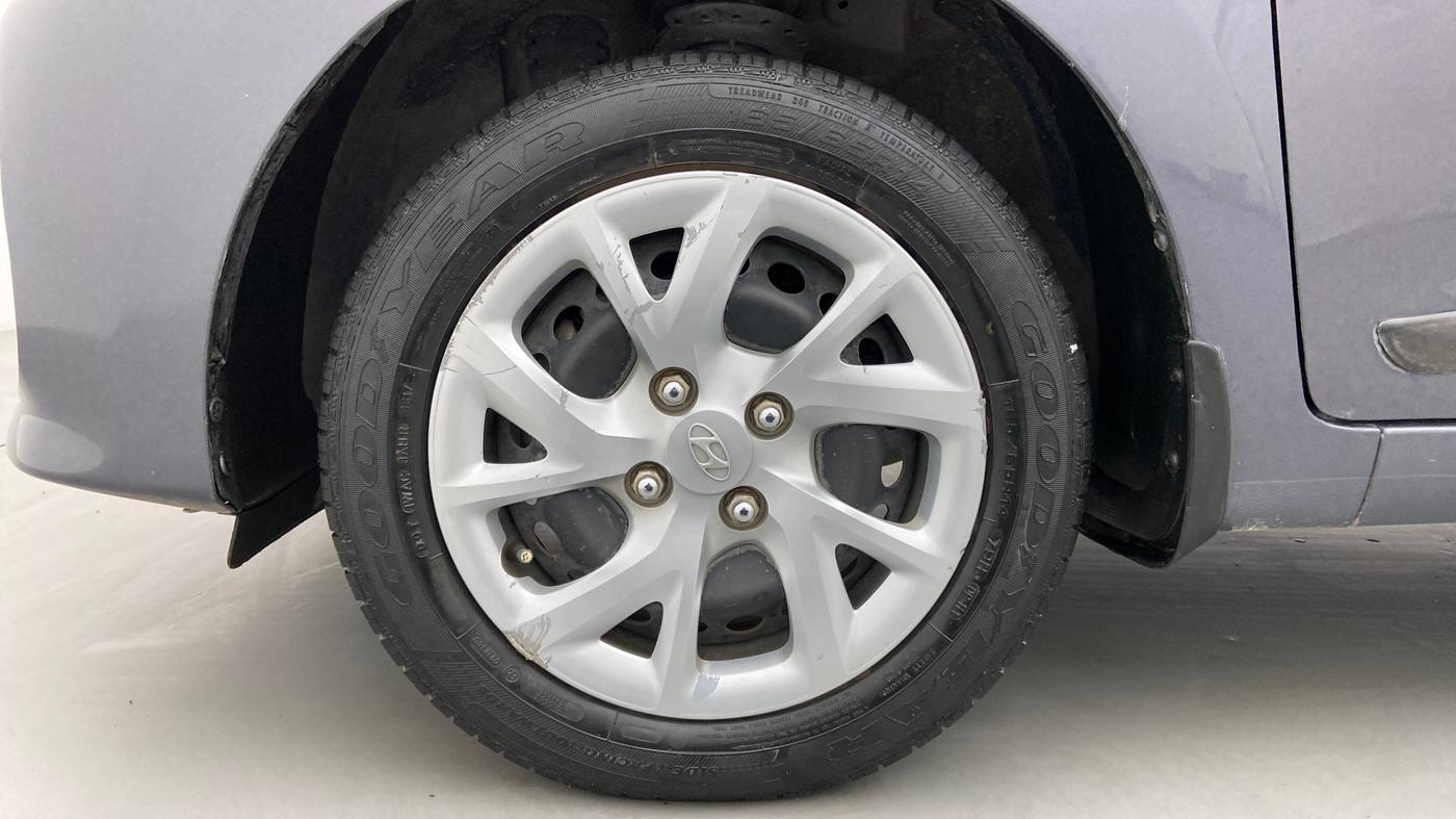 2017 Hyundai Grand i10 SPORTZ 1.2 KAPPA VTVT, Petrol, Manual, 36,234 km, Left Front Wheel
