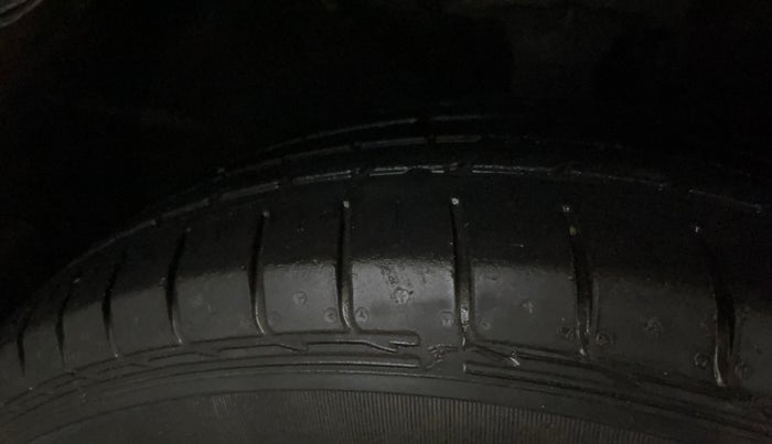 2016 Hyundai Creta S 1.6 PETROL, Petrol, Manual, 53,363 km, Right Front Tyre Tread