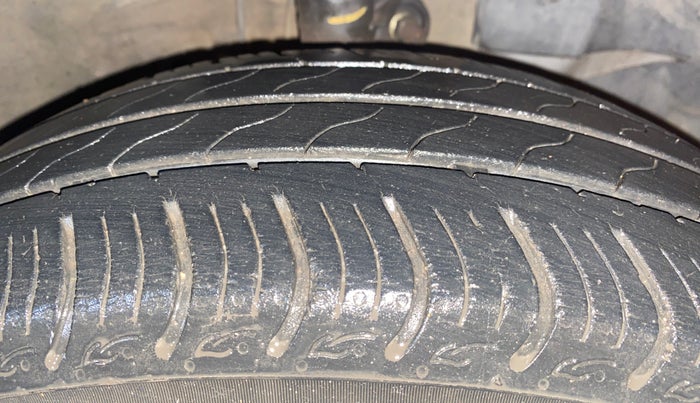 2021 Honda Amaze 1.2L I-VTEC VX, Petrol, Manual, 43,421 km, Right Front Tyre Tread