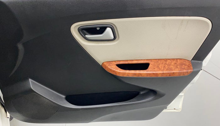 2019 Maruti Alto LXI, Petrol, Manual, 28,504 km, Driver Side Door Panels Control