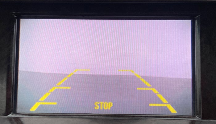 2013 Mahindra XUV500 W8 FWD, Diesel, Manual, 74,946 km, Parking Camera