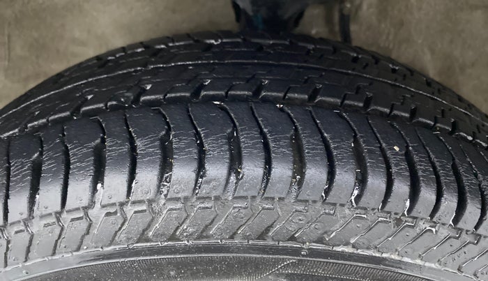 2019 Maruti Alto K10 VXI (O) AMT, Petrol, Automatic, 10,083 km, Left Front Tyre Tread