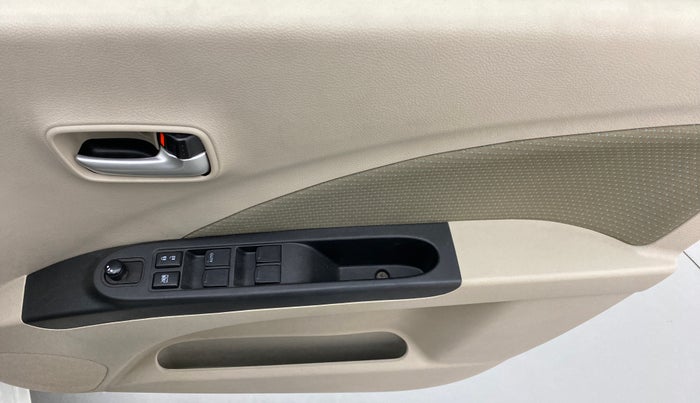 2019 Maruti Celerio ZXI OPT, Petrol, Manual, 62,566 km, Driver Side Door Panels Control