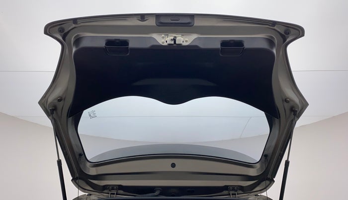 2021 Maruti Swift VXI AMT, Petrol, Automatic, 15,879 km, Boot Door Open