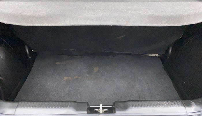 2021 Maruti Swift VXI AMT, Petrol, Automatic, 15,879 km, Boot Inside