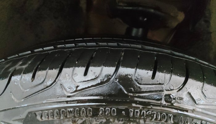 2021 Skoda KUSHAQ AMBITION 1.0L TSI AT, Petrol, Automatic, 49,856 km, Left Front Tyre Tread