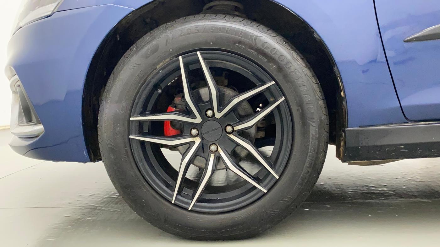 2019 Maruti Ciaz ALPHA 1.5 SHVS PETROL, CNG, Manual, 41,301 km, Left Front Wheel